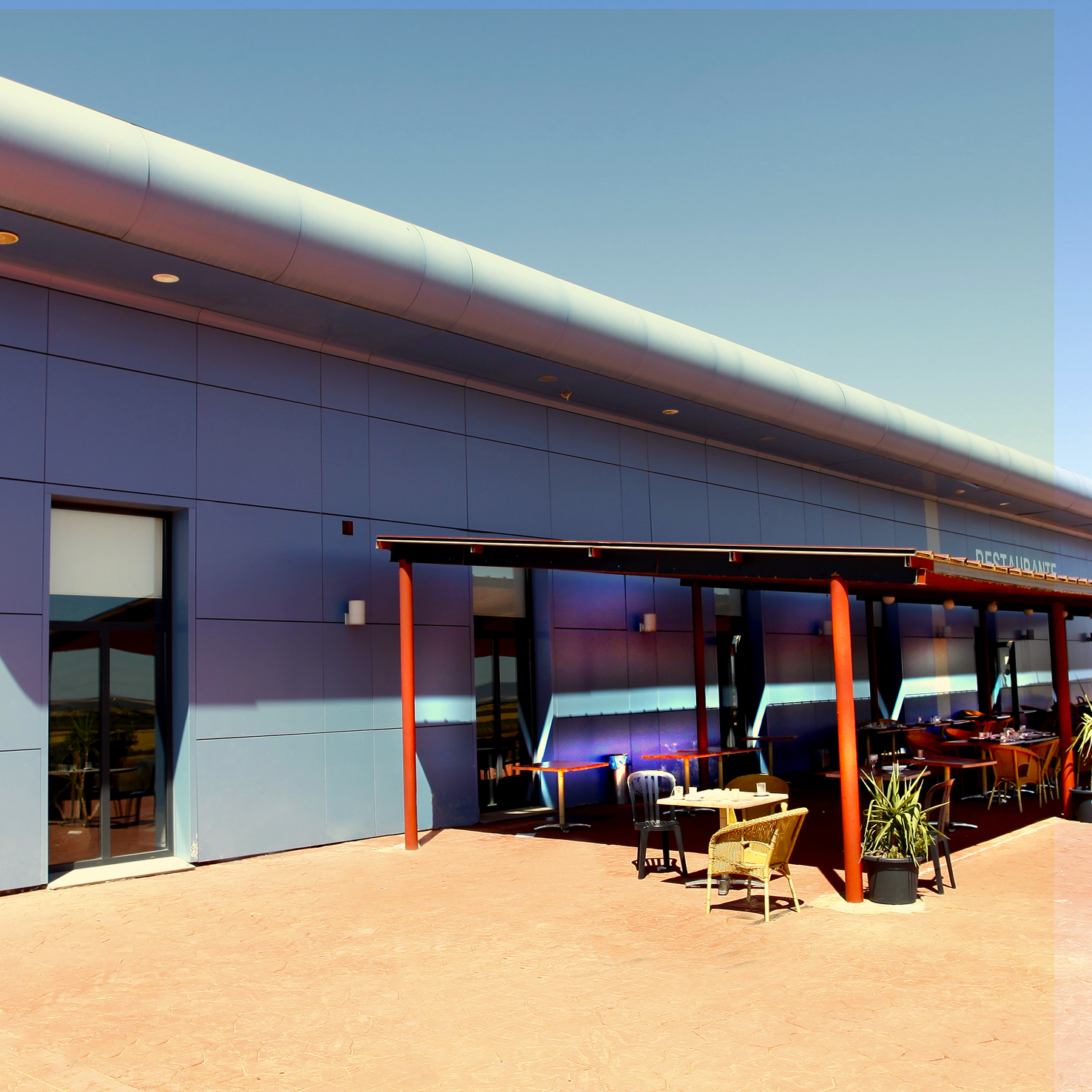 La terraza exterior del restaurante
